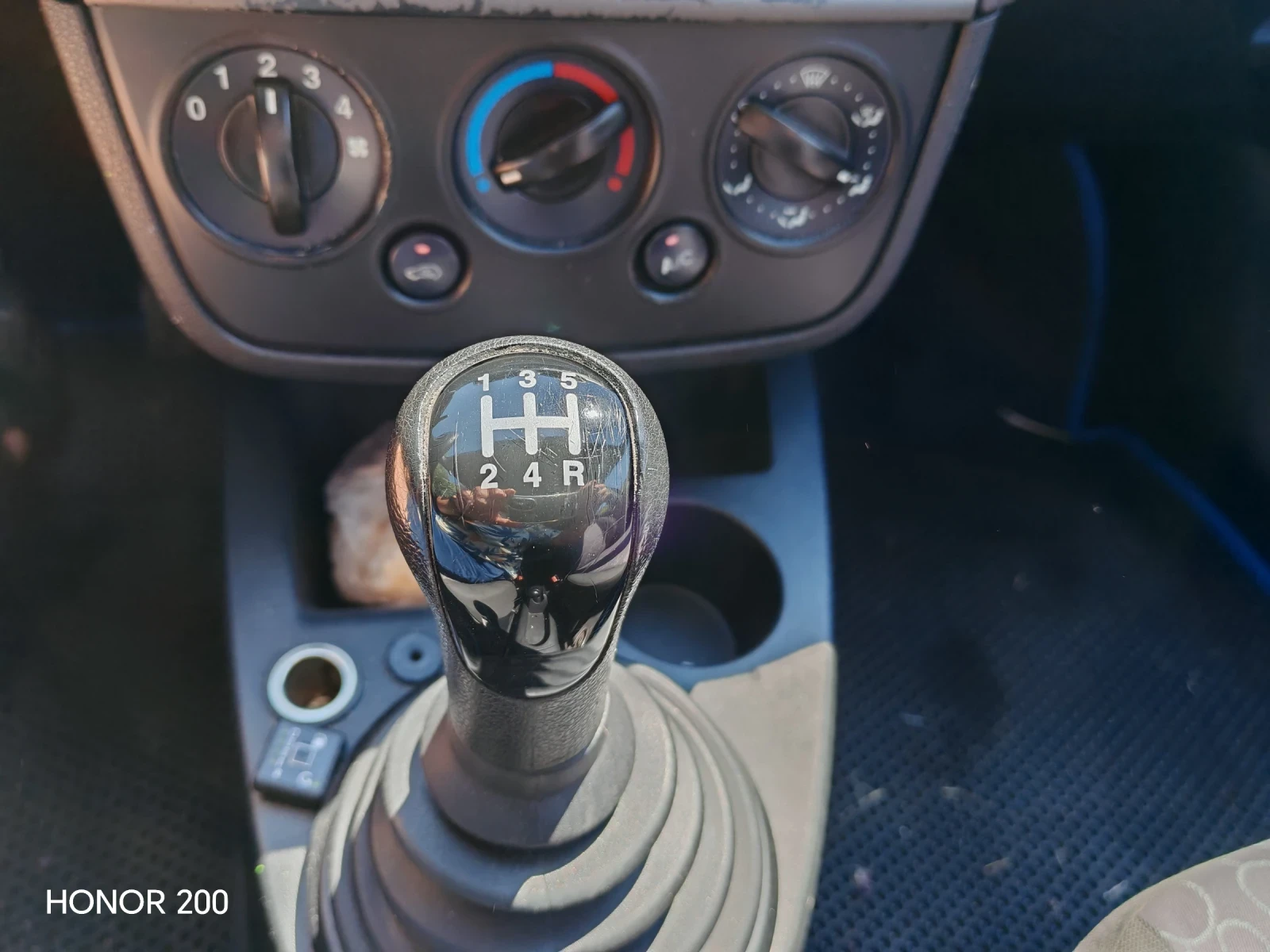 Ford Fiesta  - изображение 4