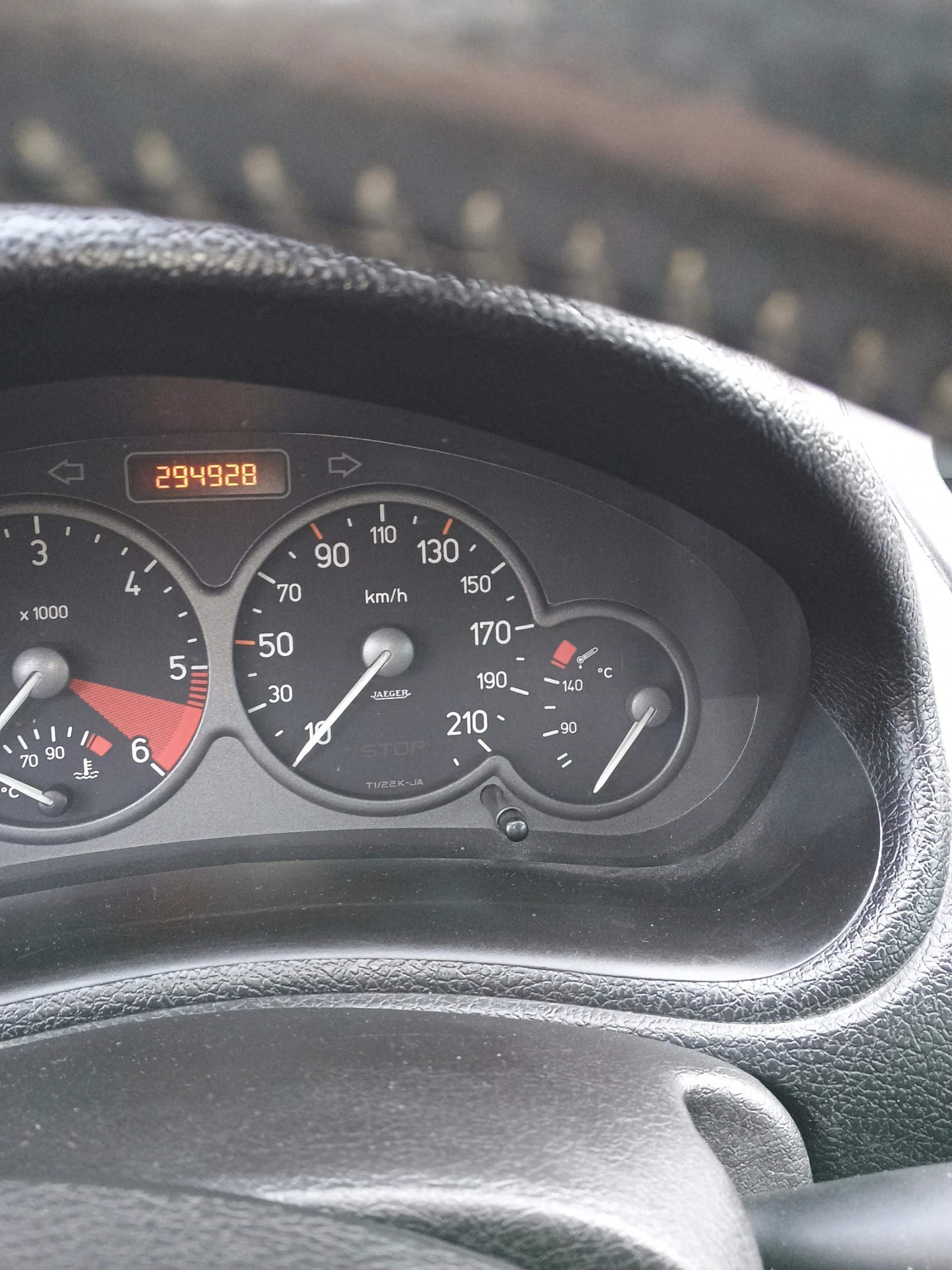 Peugeot 206 2.0 HDI - изображение 6