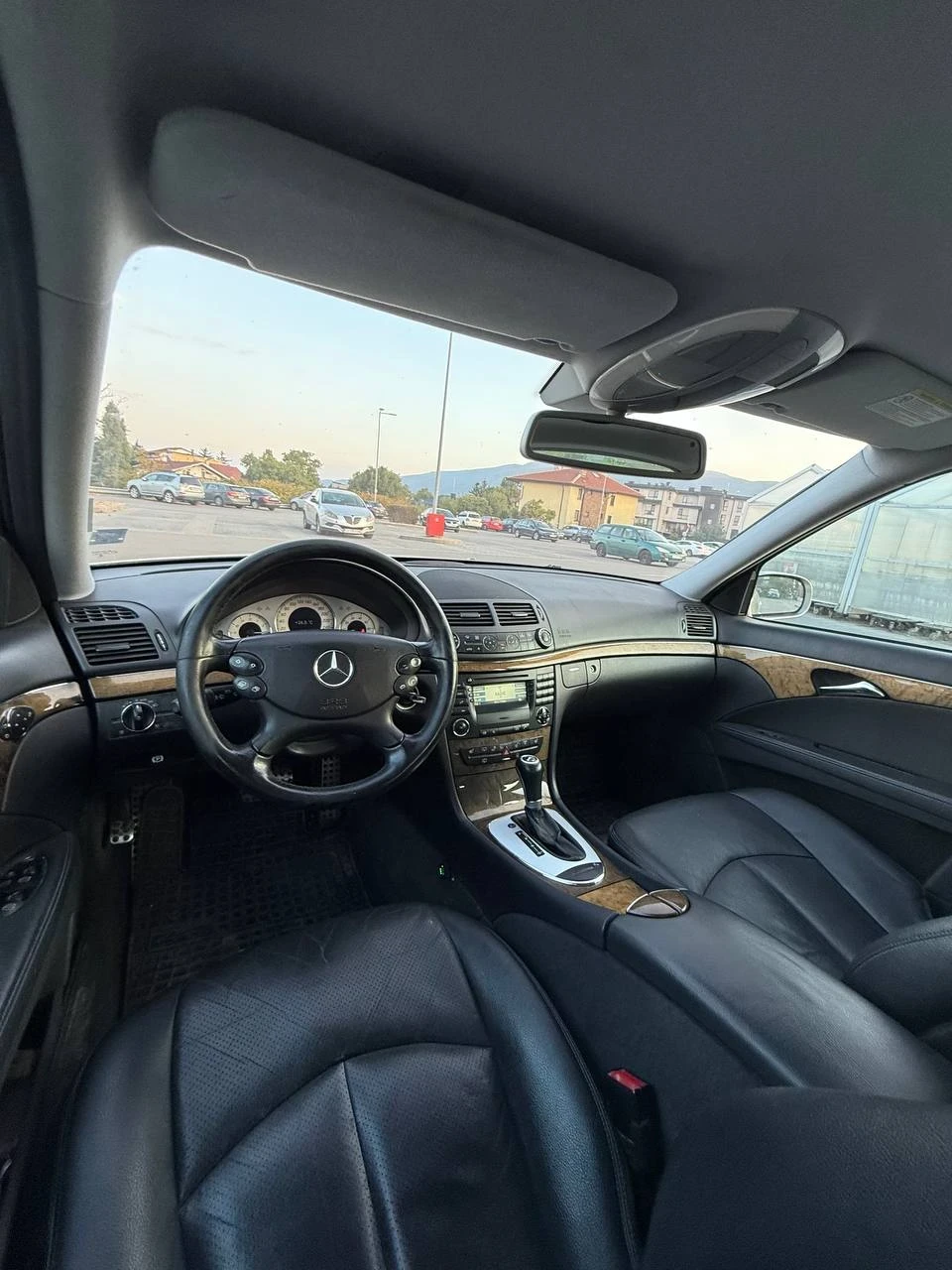Mercedes-Benz E 200  - изображение 5