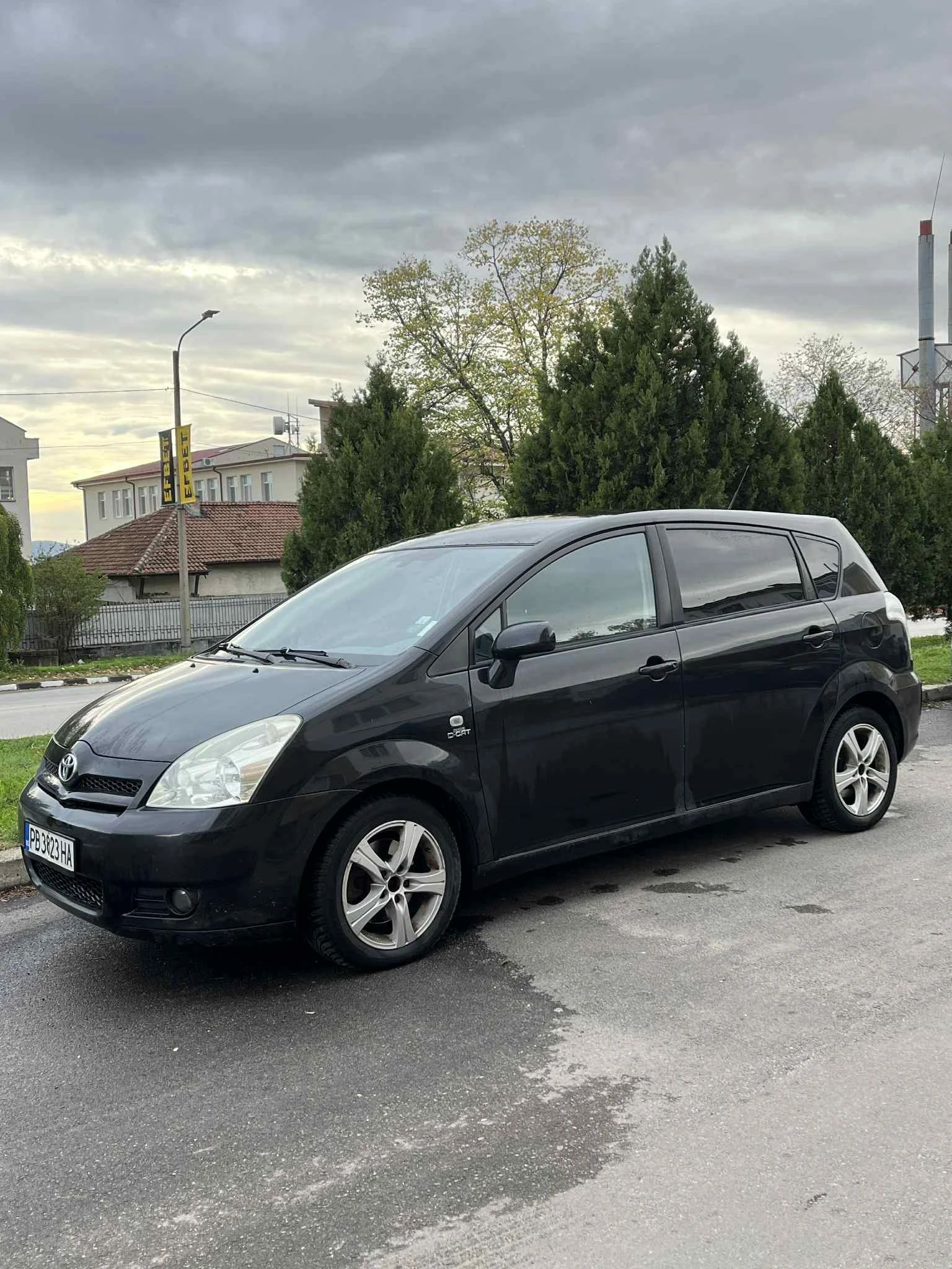 Toyota Corolla verso 2.2D  | Mobile.bg   1