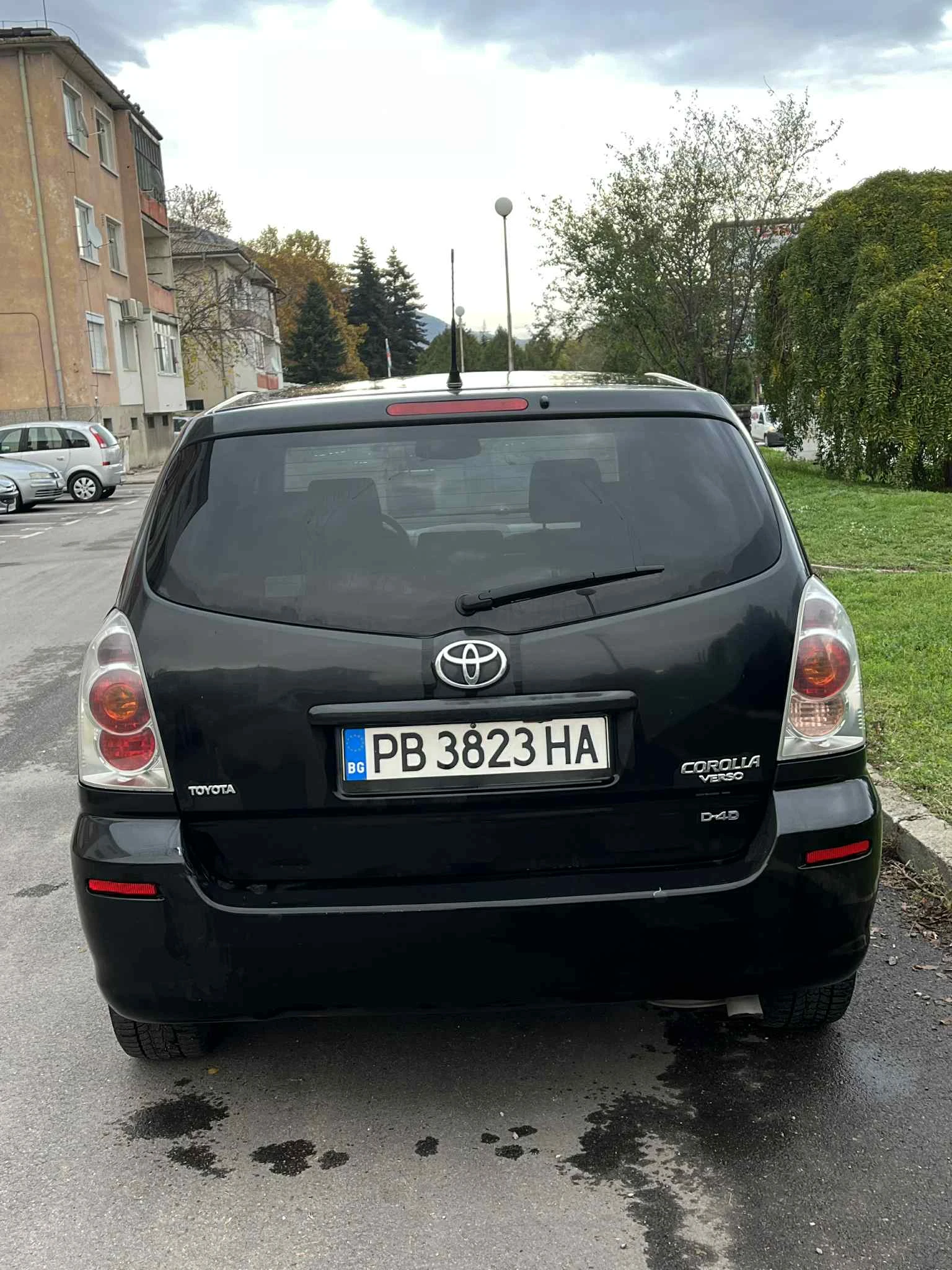 Toyota Corolla verso 2.2D  - изображение 4