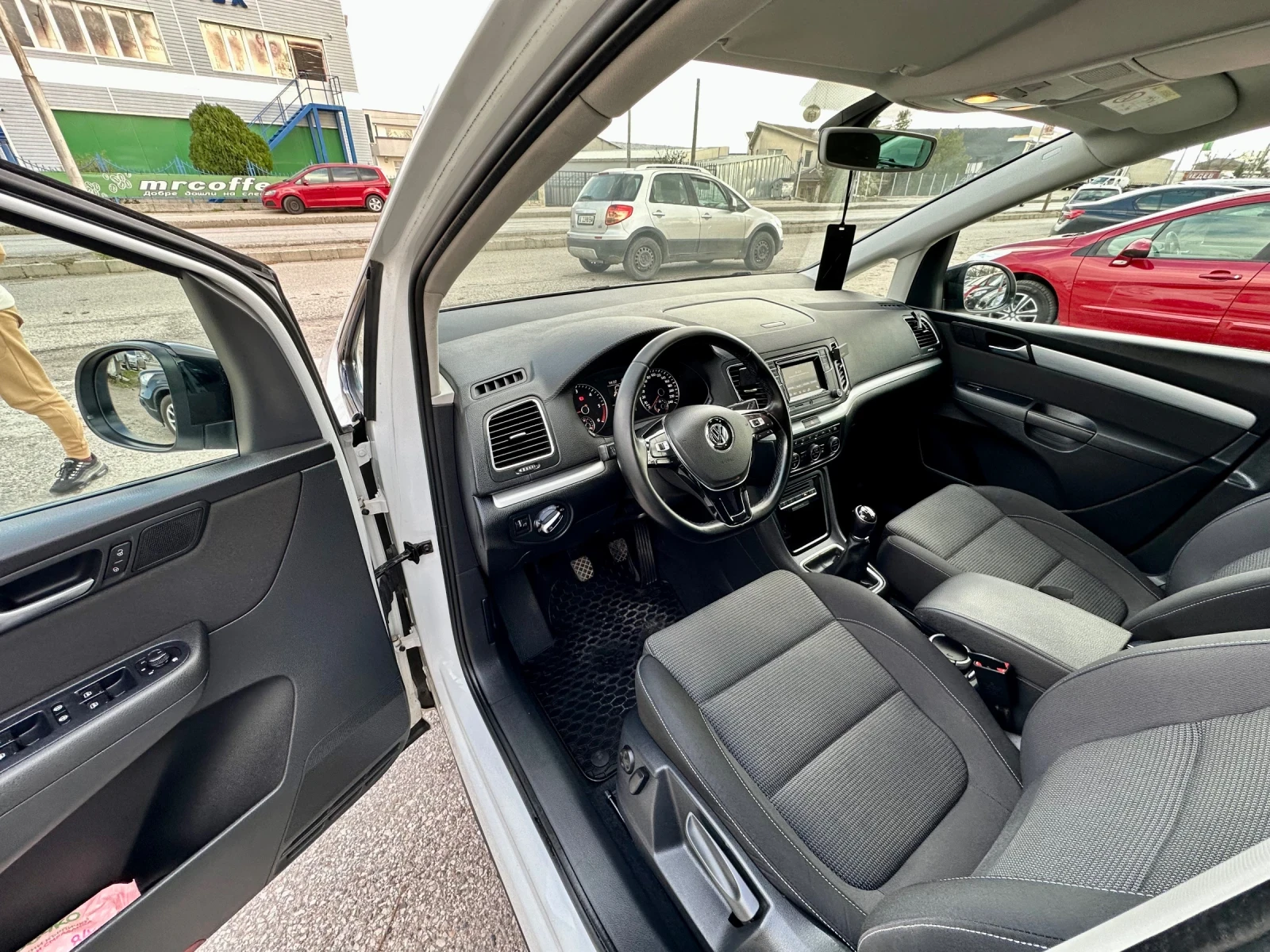 VW Sharan 2.0 TDI | Mobile.bg   12