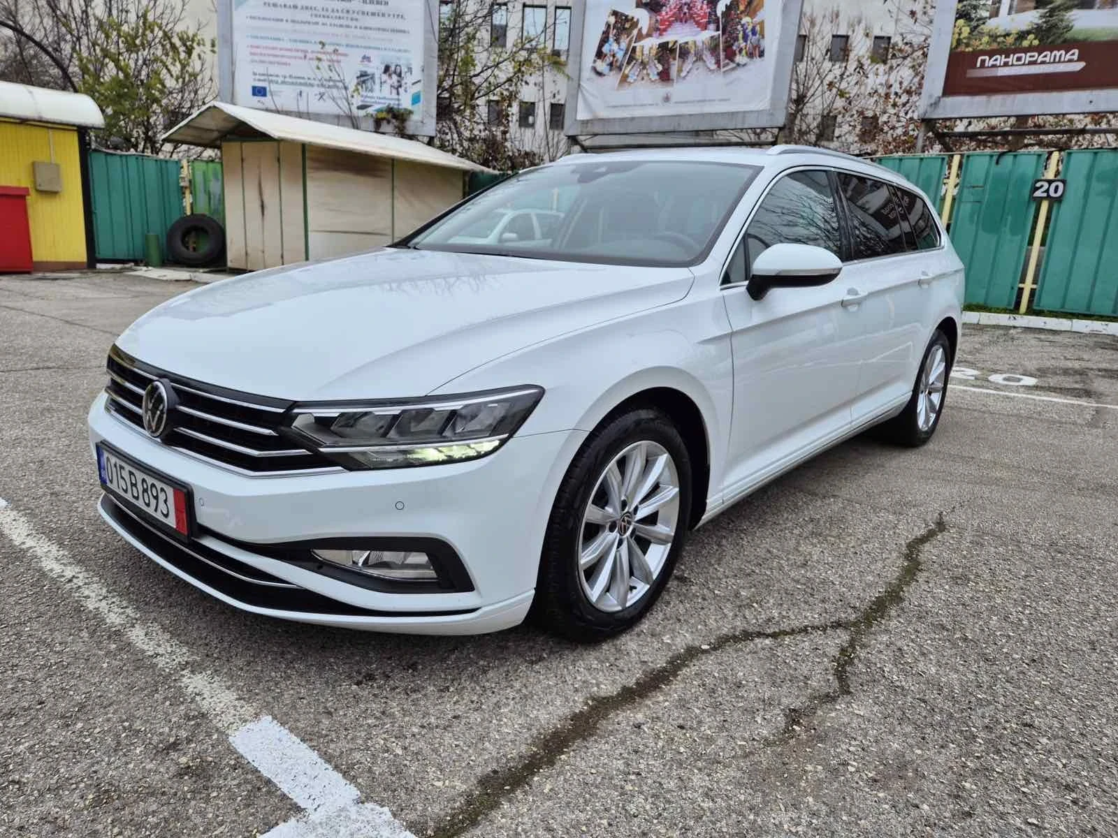 VW Passat 2.0TDI Facelift, Distronic, �������� ������� | Mobile.bg � ����������� 1