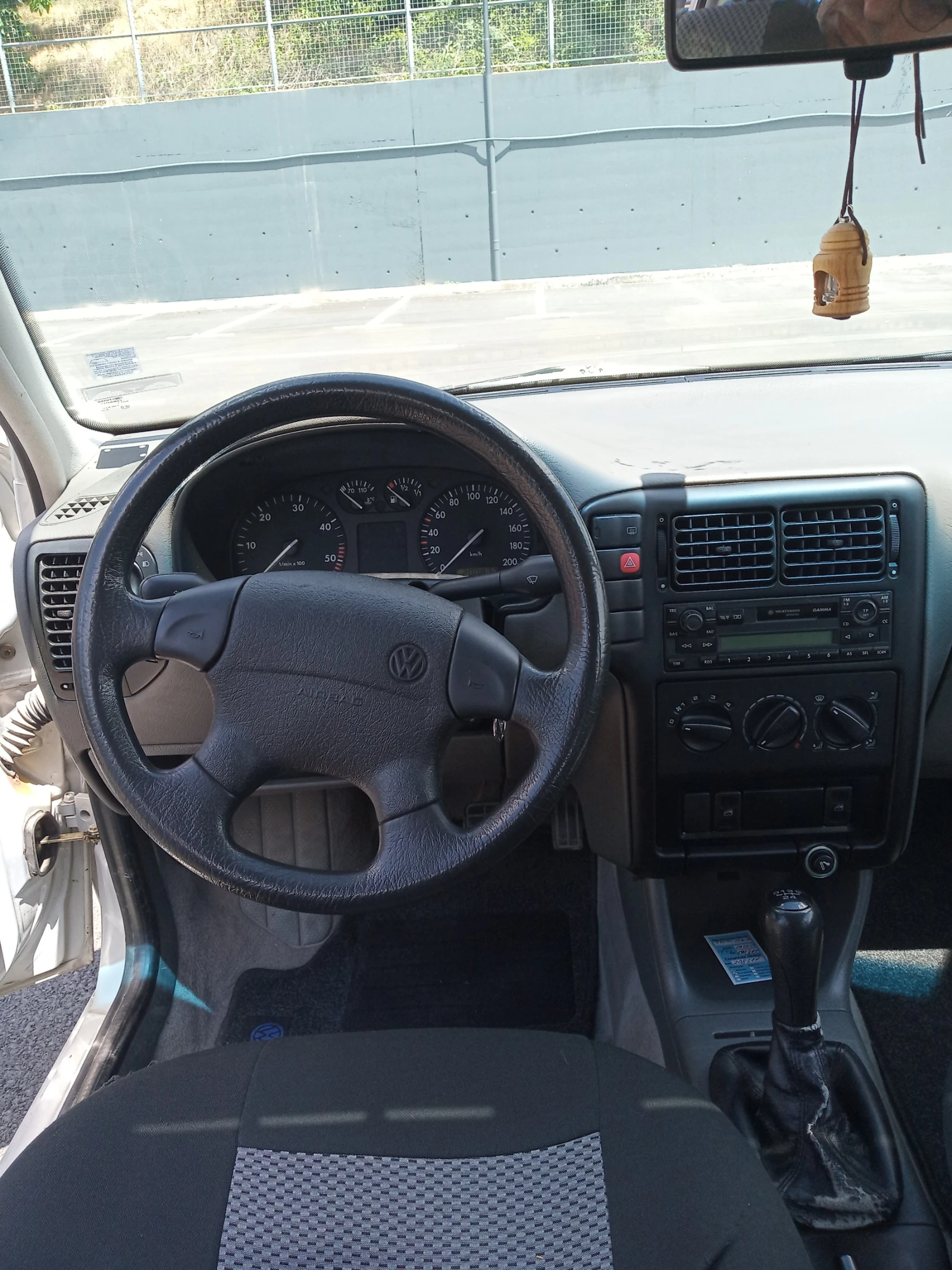 VW Polo, снимка 6 - Автомобили и джипове - 53749694