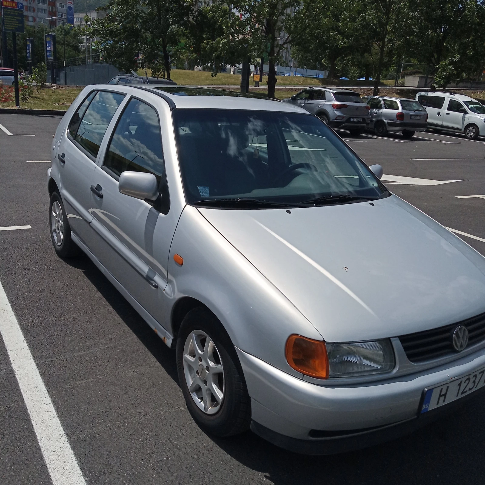 VW Polo, снимка 4 - Автомобили и джипове - 53749694