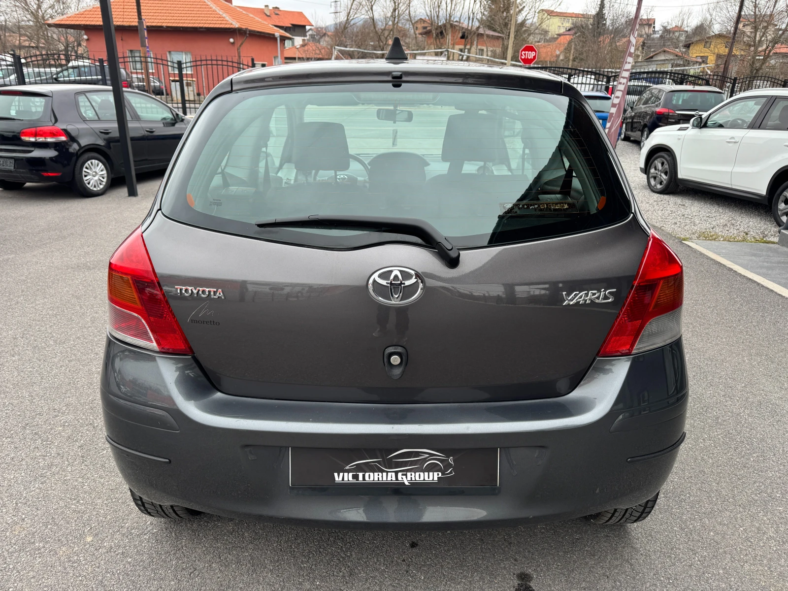 Toyota Yaris 1.0I НОВ ВНОС , снимка 5 - Автомобили и джипове - 53942018
