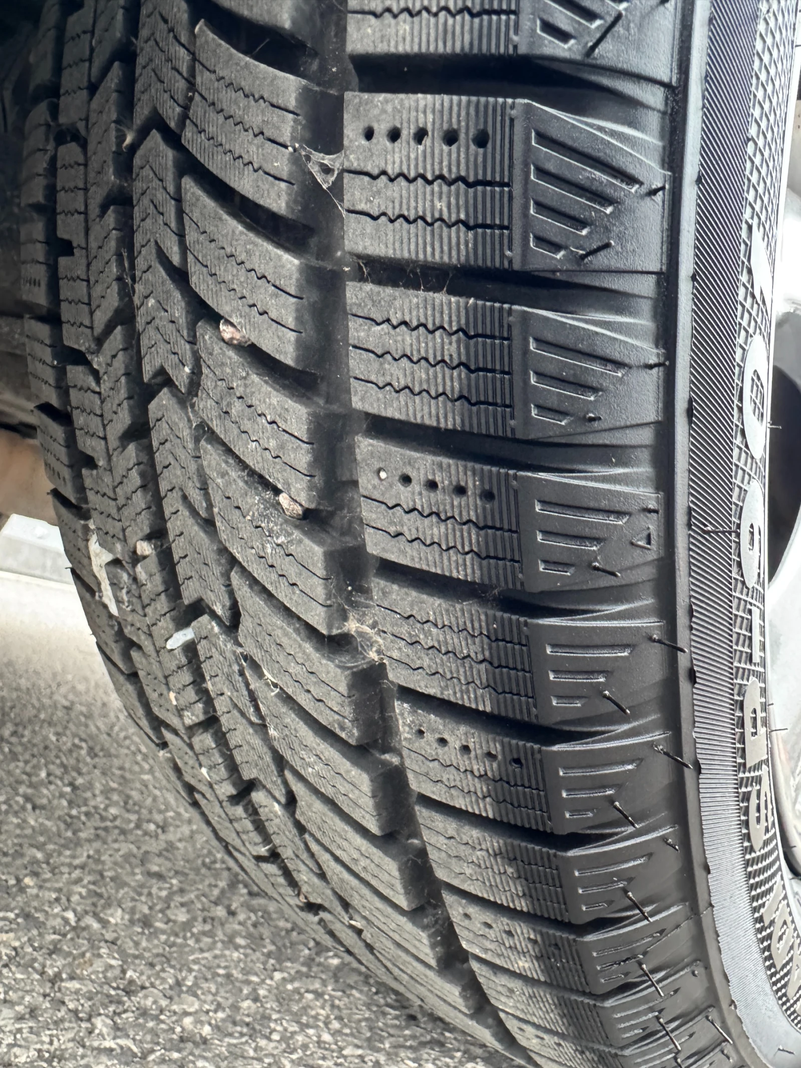 Toyota Yaris 1.0I НОВ ВНОС , снимка 15 - Автомобили и джипове - 53942018