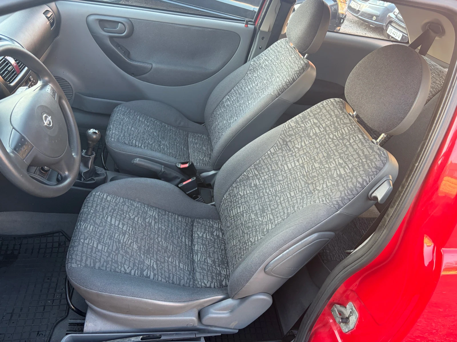 Opel Corsa, снимка 8 - Автомобили и джипове - 54163367