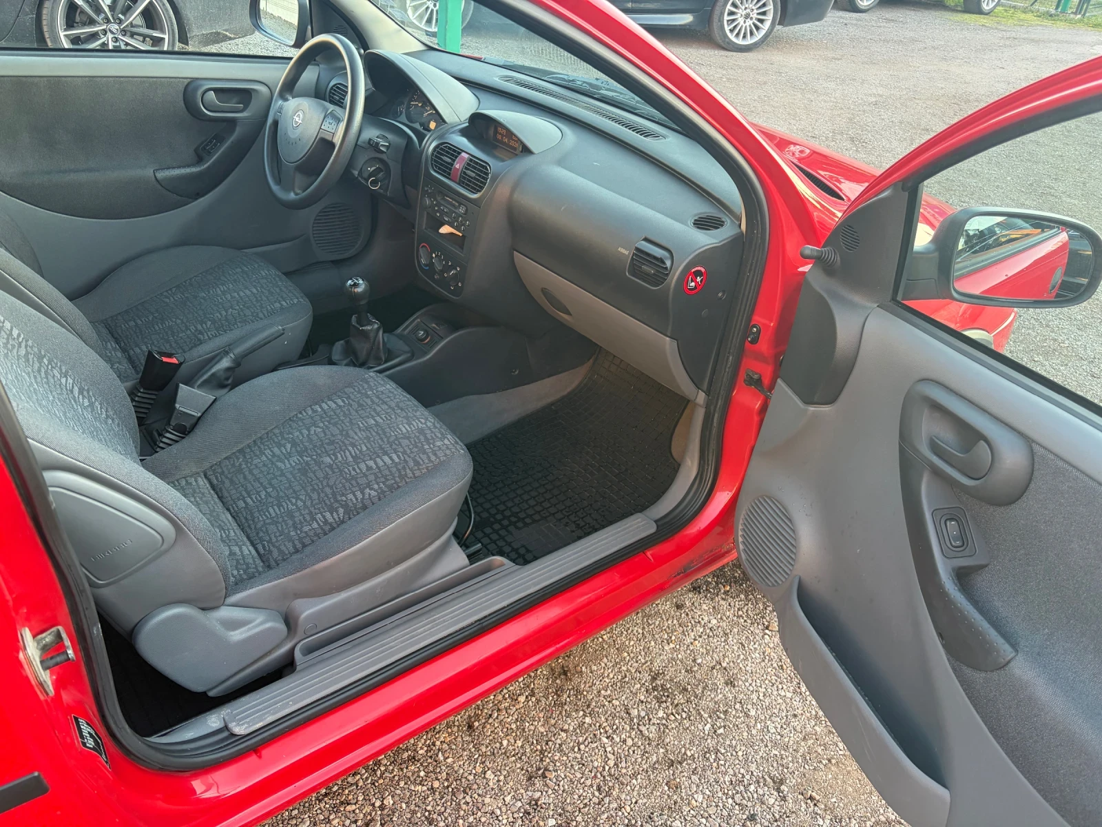 Opel Corsa, снимка 11 - Автомобили и джипове - 54163367