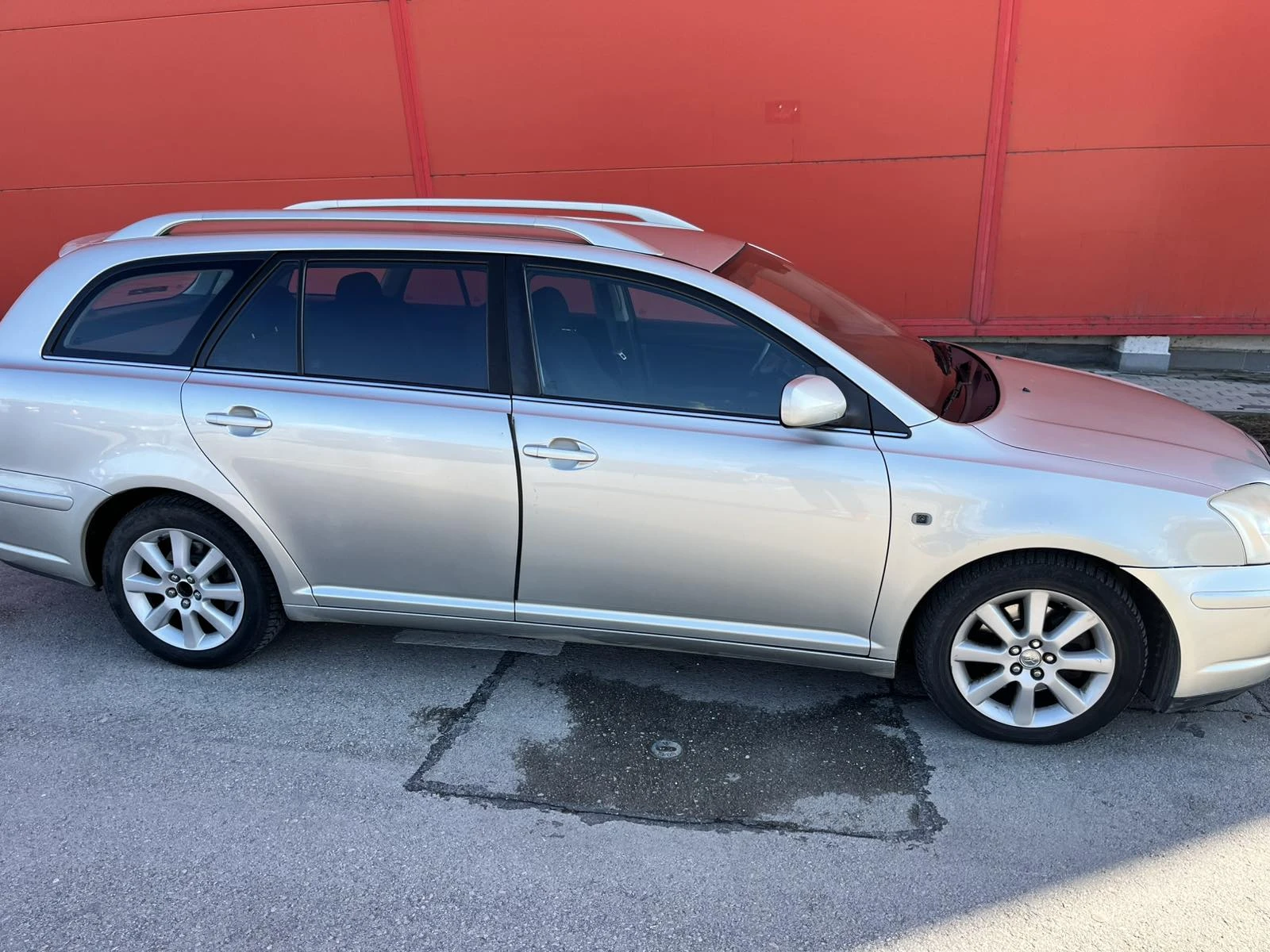 Toyota Avensis Авенсис, снимка 8 - Автомобили и джипове - 54174550