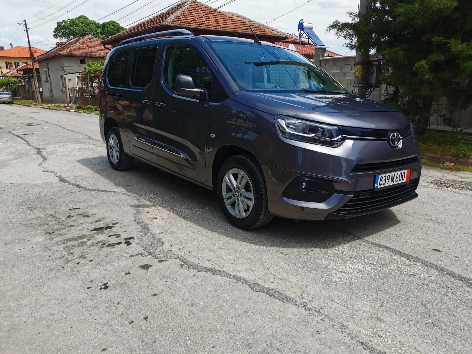 Toyota Proace City Verso 1.2turbo-L, снимка 2 - Автомобили и джипове - 54621172