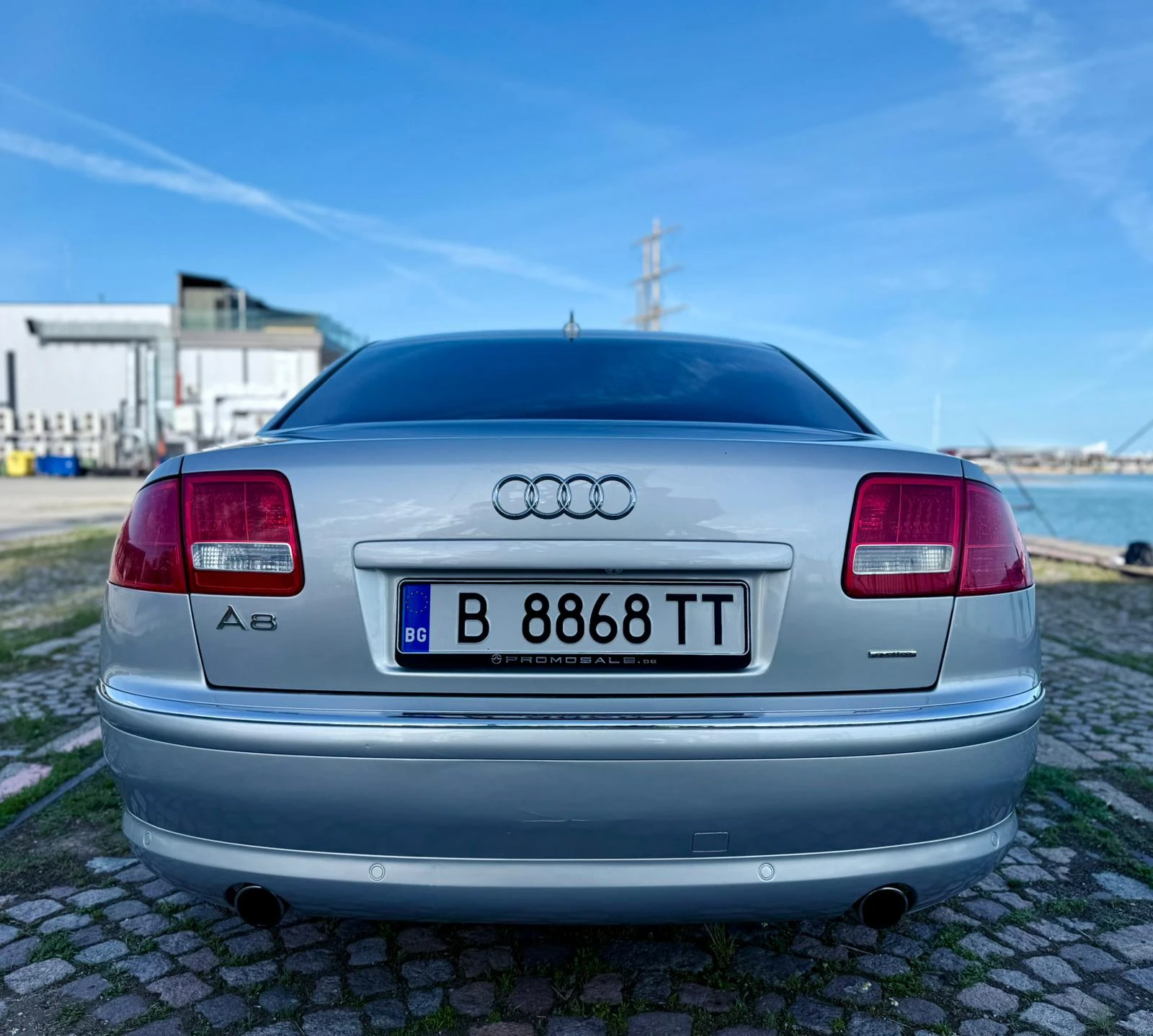 Audi A8 4.2 V8* S Line* Bose* Подгрев* , снимка 5 - Автомобили и джипове - 54698355