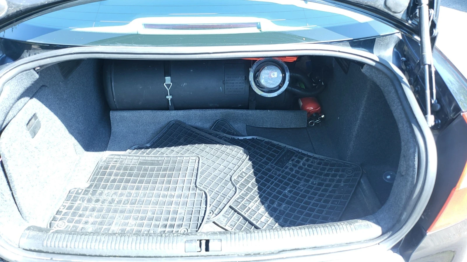 Audi A4 1.8TQ, снимка 12 - Автомобили и джипове - 54947319
