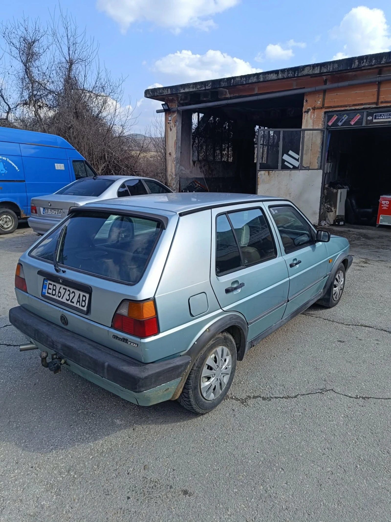 VW Golf 1.6 TDI, снимка 6 - Автомобили и джипове - 55074683