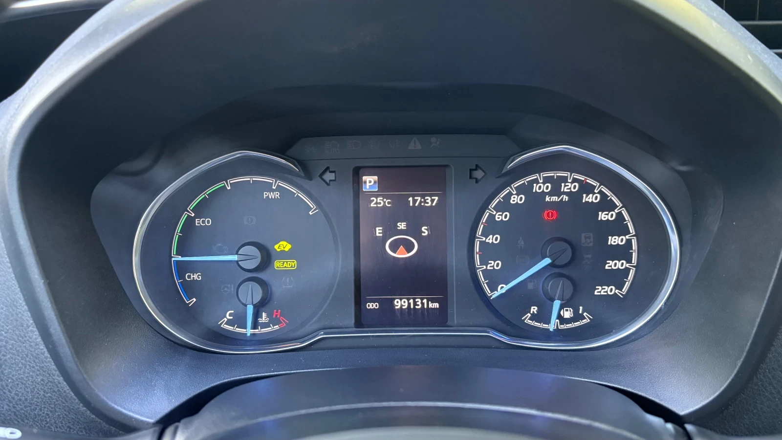Toyota Yaris Toyota Yaris Hybrid Y20   CarPlay   Камера  , снимка 8 - Автомобили и джипове - 55254623