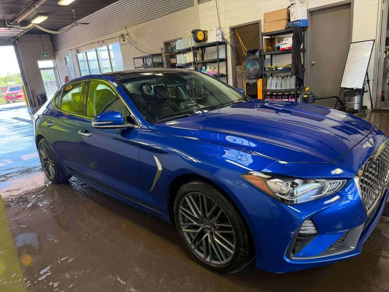 Genesis G70 * CARFAX * ���� �� �� | Mobile.bg � ����������� 3