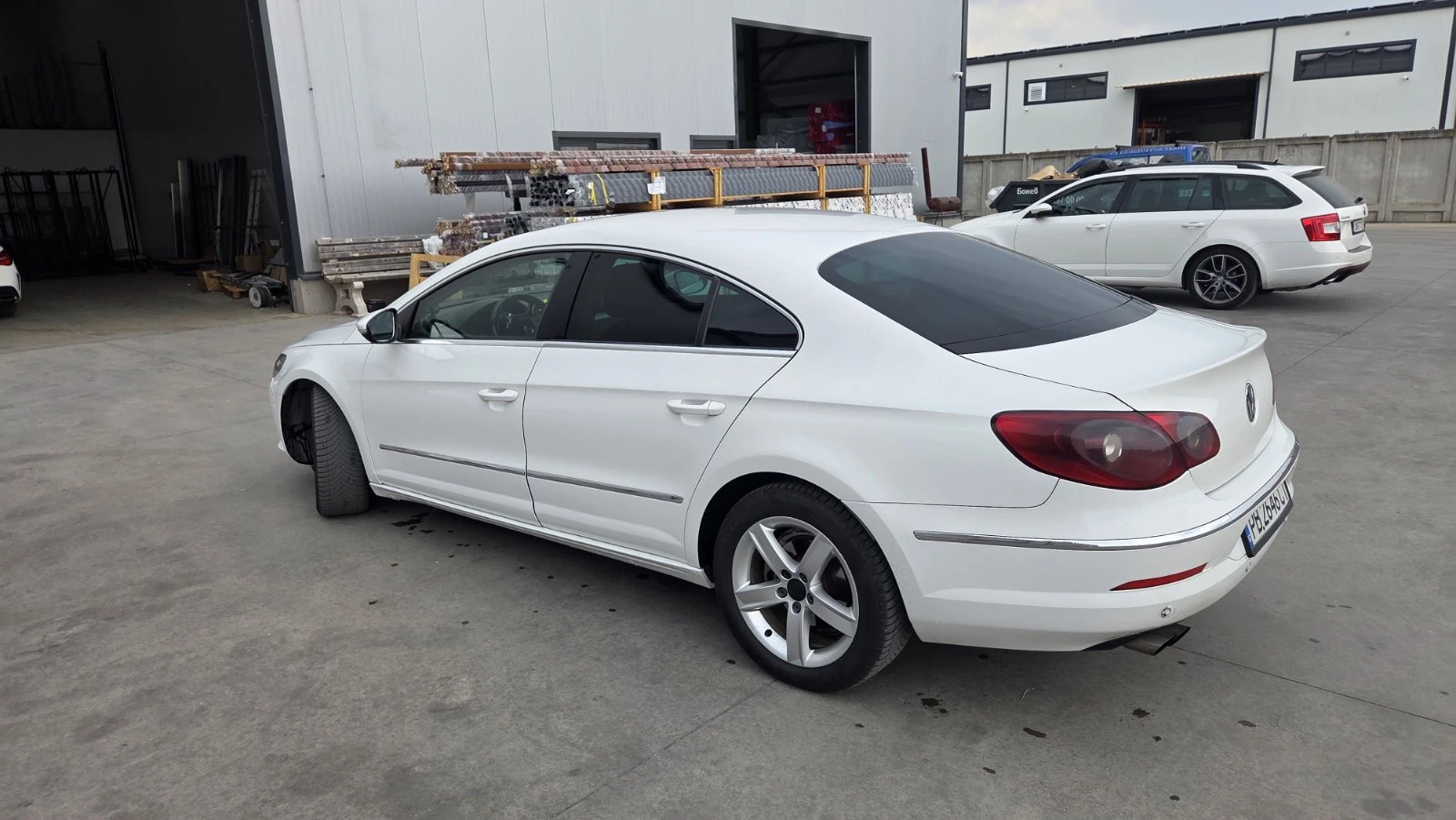VW CC  2.0 TDI, снимка 3 - Автомобили и джипове - 55787612