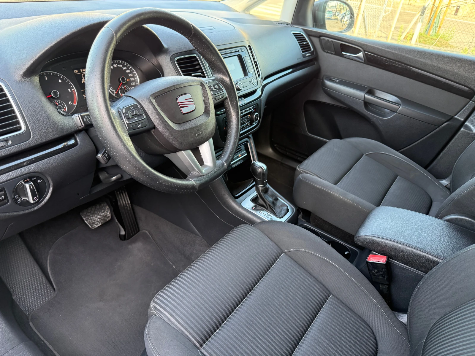 Seat Alhambra 2.0TDI DSG* 7-������* XENON* LED* �������* ������ | Mobile.bg � ����������� 15