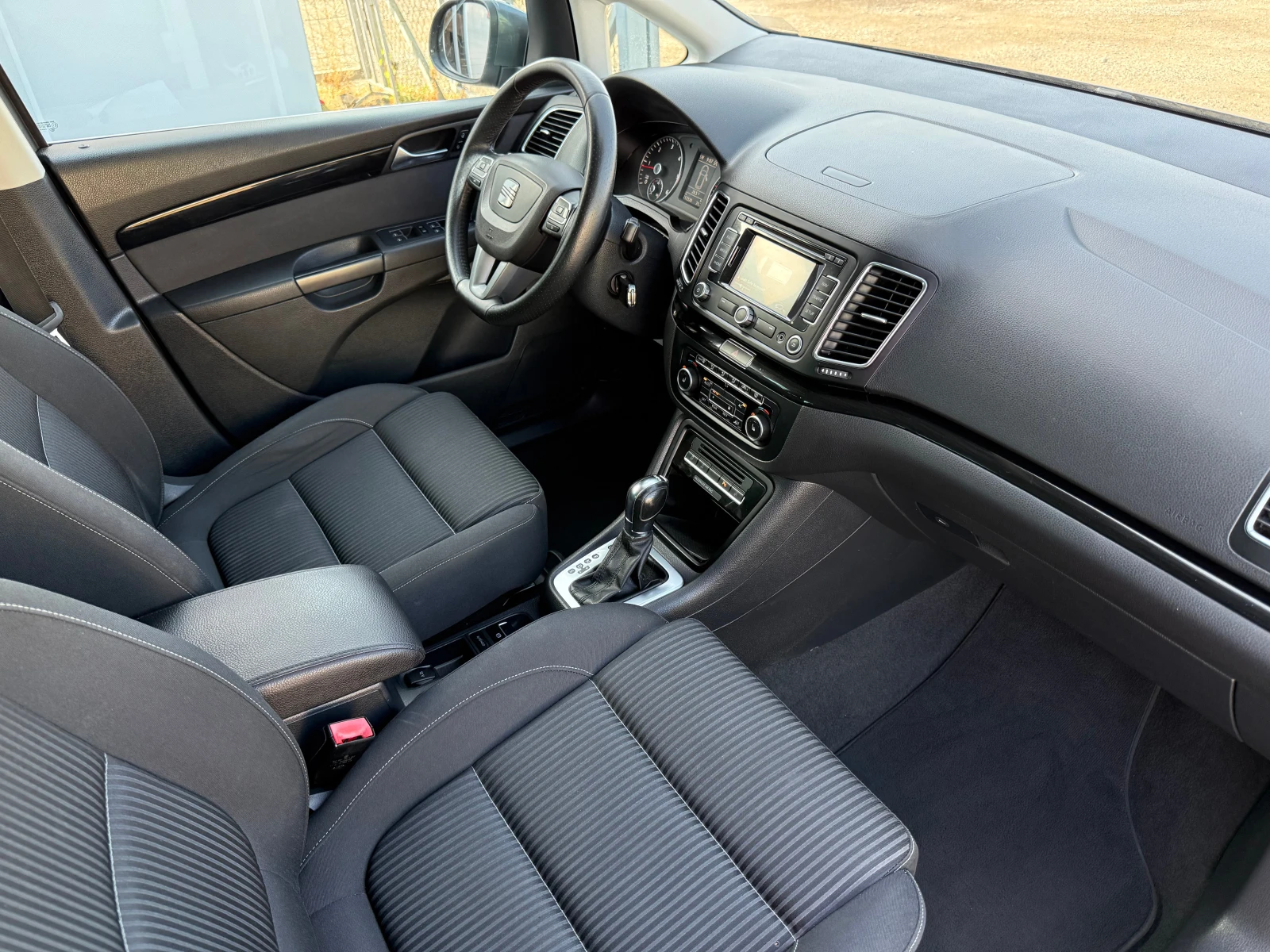 Seat Alhambra 2.0TDI DSG* 7-������* XENON* LED* �������* ������ | Mobile.bg � ����������� 14