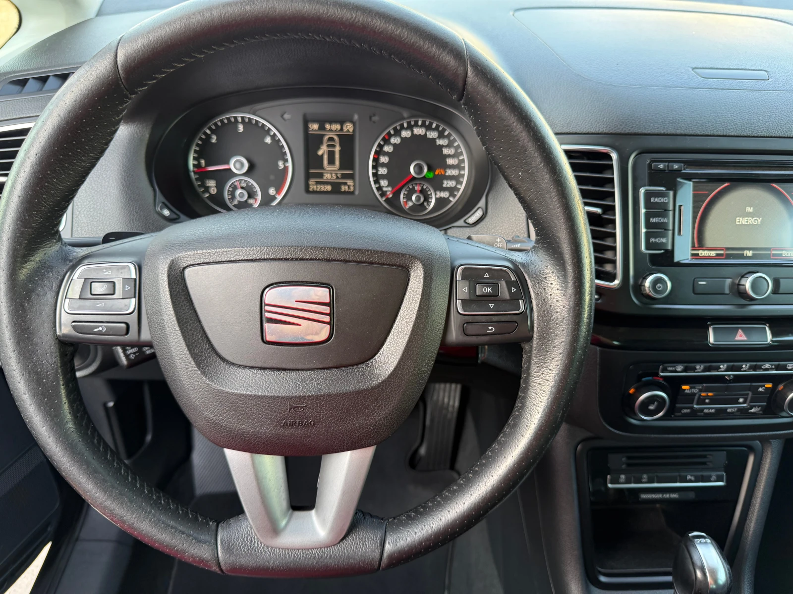 Seat Alhambra 2.0TDI DSG* 7-������* XENON* LED* �������* ������ | Mobile.bg � ����������� 17
