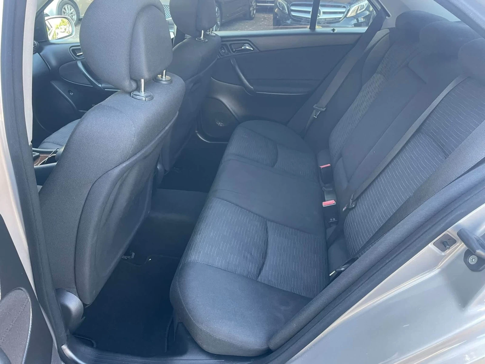Mercedes-Benz C 200 CDI 2.2 дизел 122кс, снимка 14 - Автомобили и джипове - 56327200