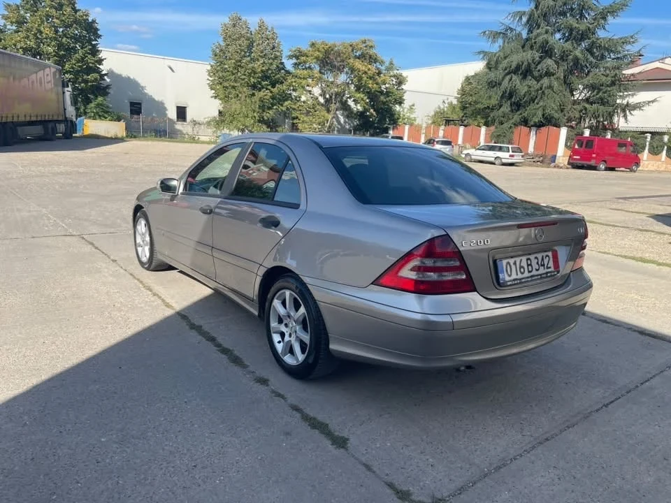 Mercedes-Benz C 200 CDI 2.2 дизел 122кс, снимка 4 - Автомобили и джипове - 56327200