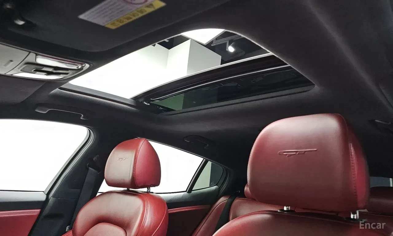 Kia Stinger 3.3* TURBO* AWD* ���������* �����* 360������*  | Mobile.bg � ����������� 14
