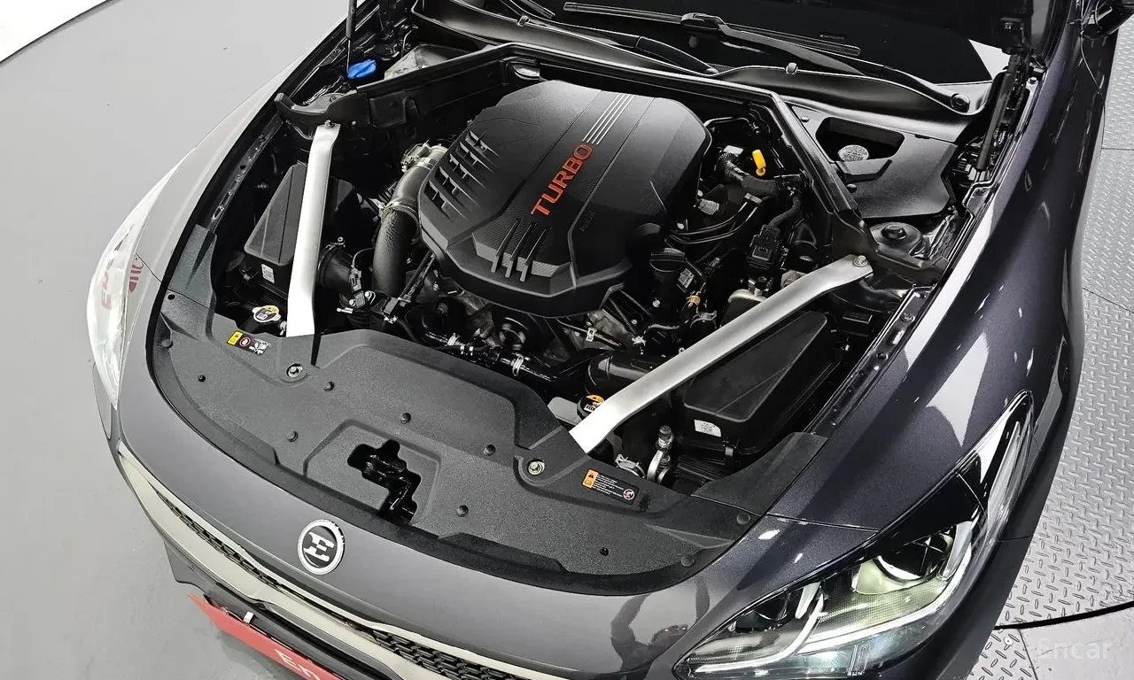 Kia Stinger 3.3* TURBO* AWD* ���������* �����* 360������*  | Mobile.bg � ����������� 17
