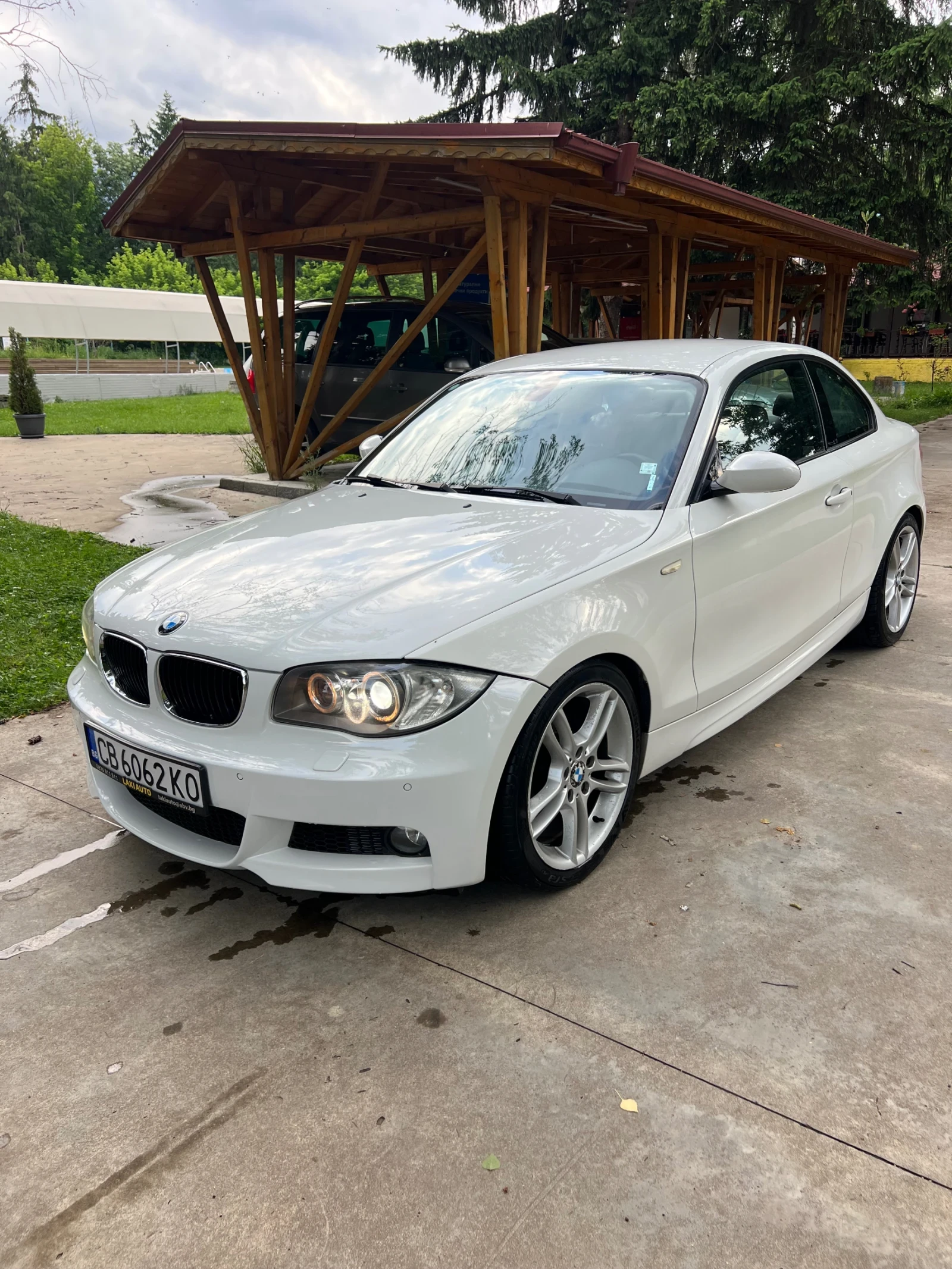 BMW 120 177к.с Facelift, снимка 3 - Автомобили и джипове - 56632314