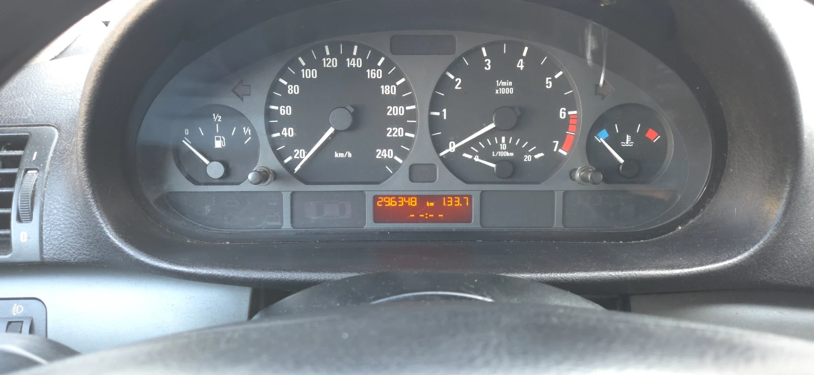 BMW 318 Бензин/Газ, снимка 7 - Автомобили и джипове - 56649019