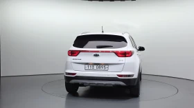 Kia Sportage 2.0 CRDI/4x4/Пълна сервизна история !!!, снимка 4