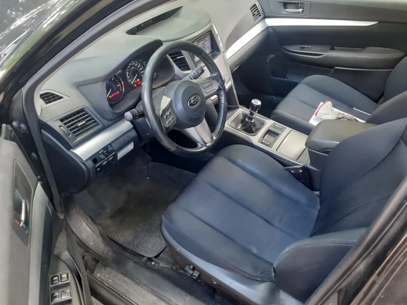 Subaru Legacy 2.0D, снимка 4 - Автомобили и джипове - 21791147