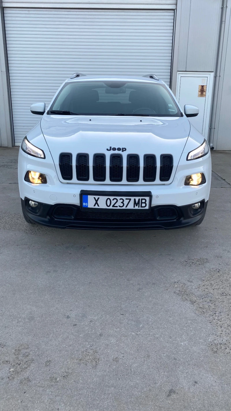 Jeep Cherokee 2.2 Diesel Night Eagle , снимка 11 - Автомобили и джипове - 44448856