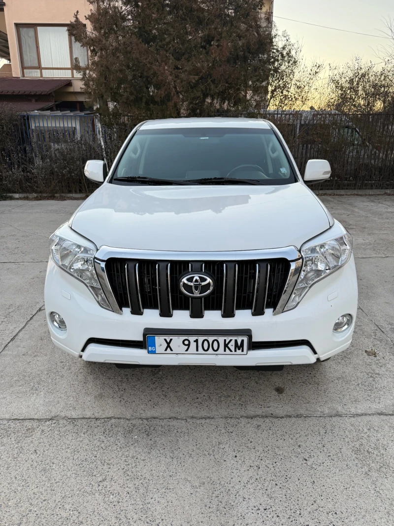 Toyota Land cruiser 2. 8 D-4D, снимка 3 - Автомобили и джипове - 48685689