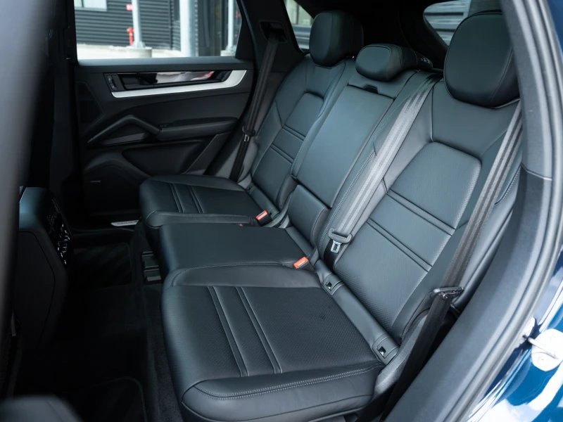 Porsche Cayenne, снимка 14 - Автомобили и джипове - 50988932