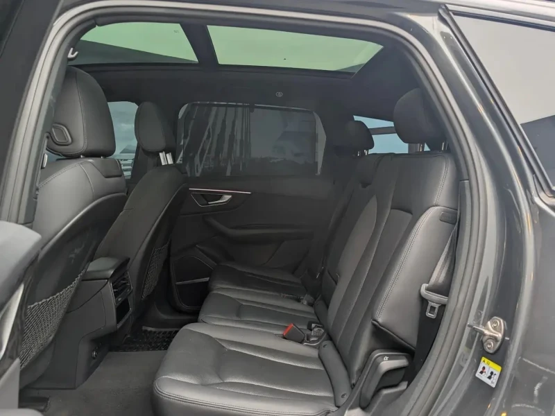 Audi Q7 55TFSI S-Line One Owner * Чист карфакс* , снимка 7 - Автомобили и джипове - 52145542