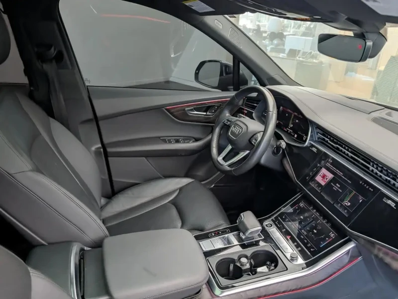 Audi Q7 55TFSI S-Line One Owner * Чист карфакс* , снимка 10 - Автомобили и джипове - 52145542