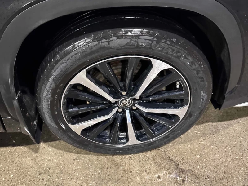 Toyota Highlander * XSE * CARFAX * БЕЗ ПЪРВОНАЧАЛНА ВНОСКА, снимка 7 - Автомобили и джипове - 53038587