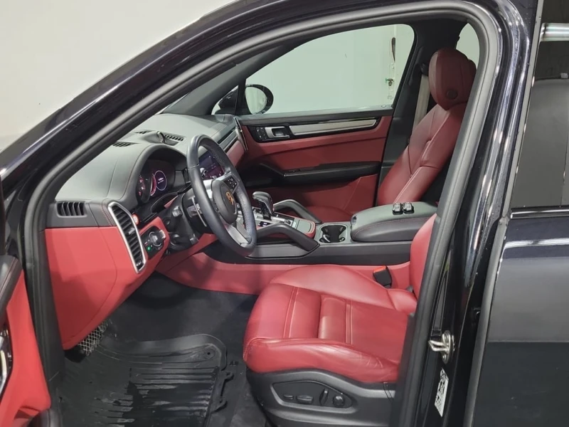 Porsche Cayenne PLATINUM EDITION  CARFAX, снимка 5 - Автомобили и джипове - 53262605
