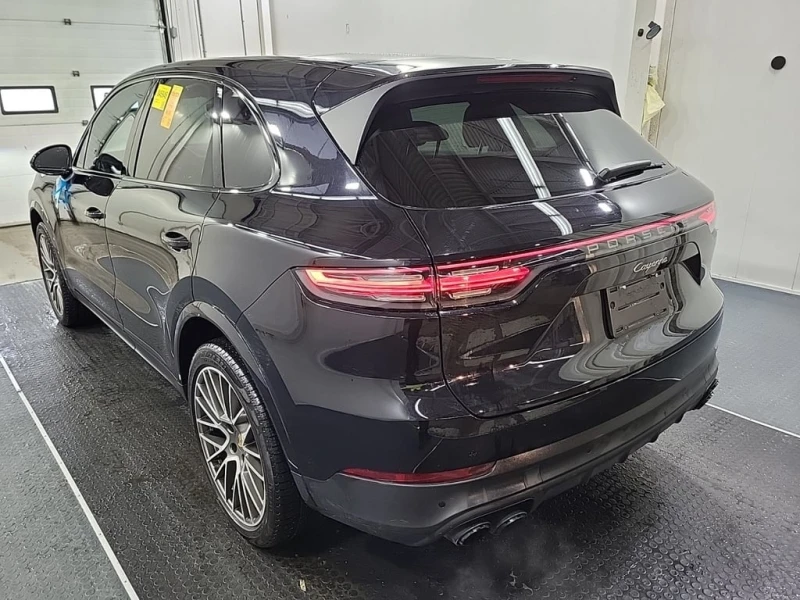 Porsche Cayenne PLATINUM EDITION  CARFAX, снимка 4 - Автомобили и джипове - 53262605