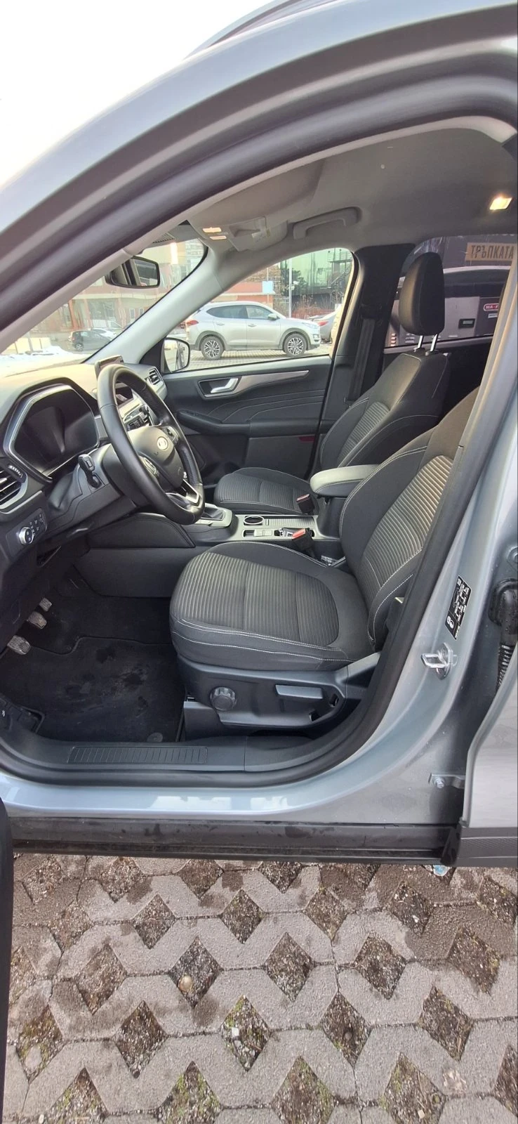 Ford Kuga, снимка 5 - Автомобили и джипове - 52504180