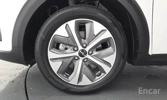 Kia Niro PLUS / ЛИЗИНГ, снимка 5 - Автомобили и джипове - 55345852
