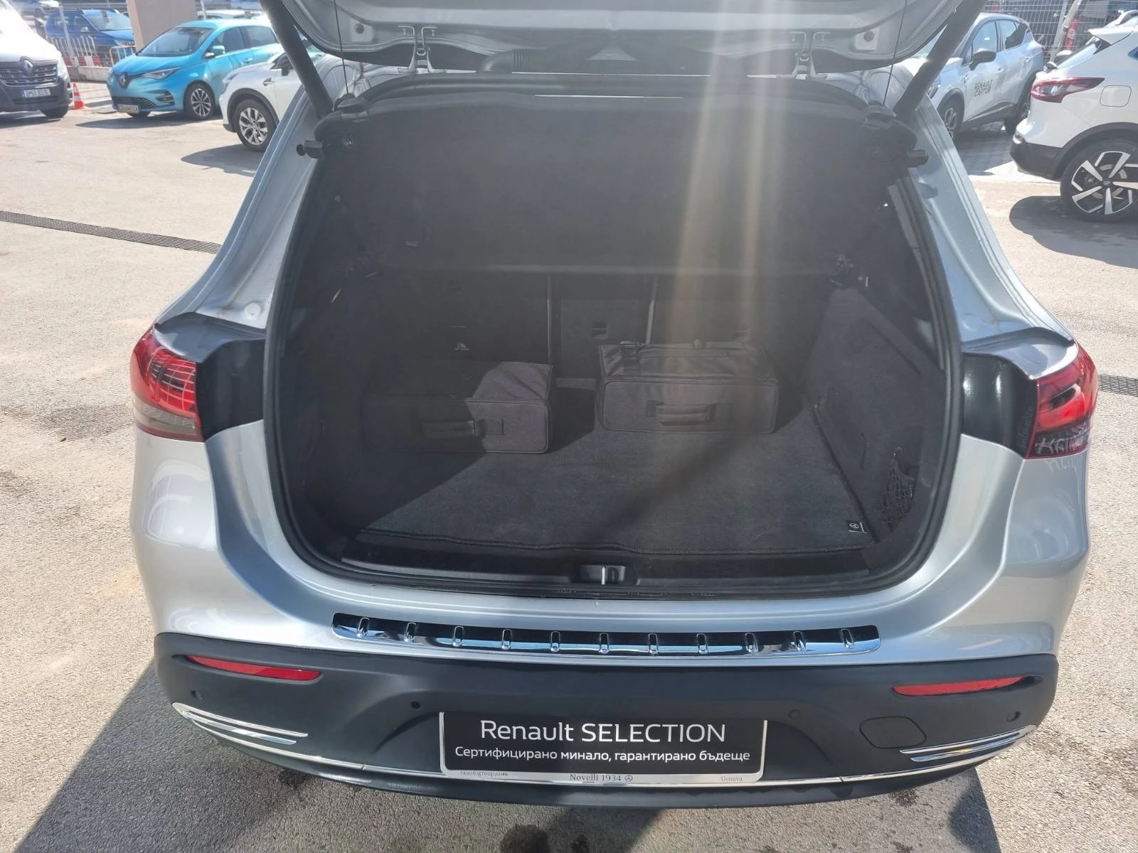 Mercedes-Benz EQA 250 PLUS  | Mobile.bg   17