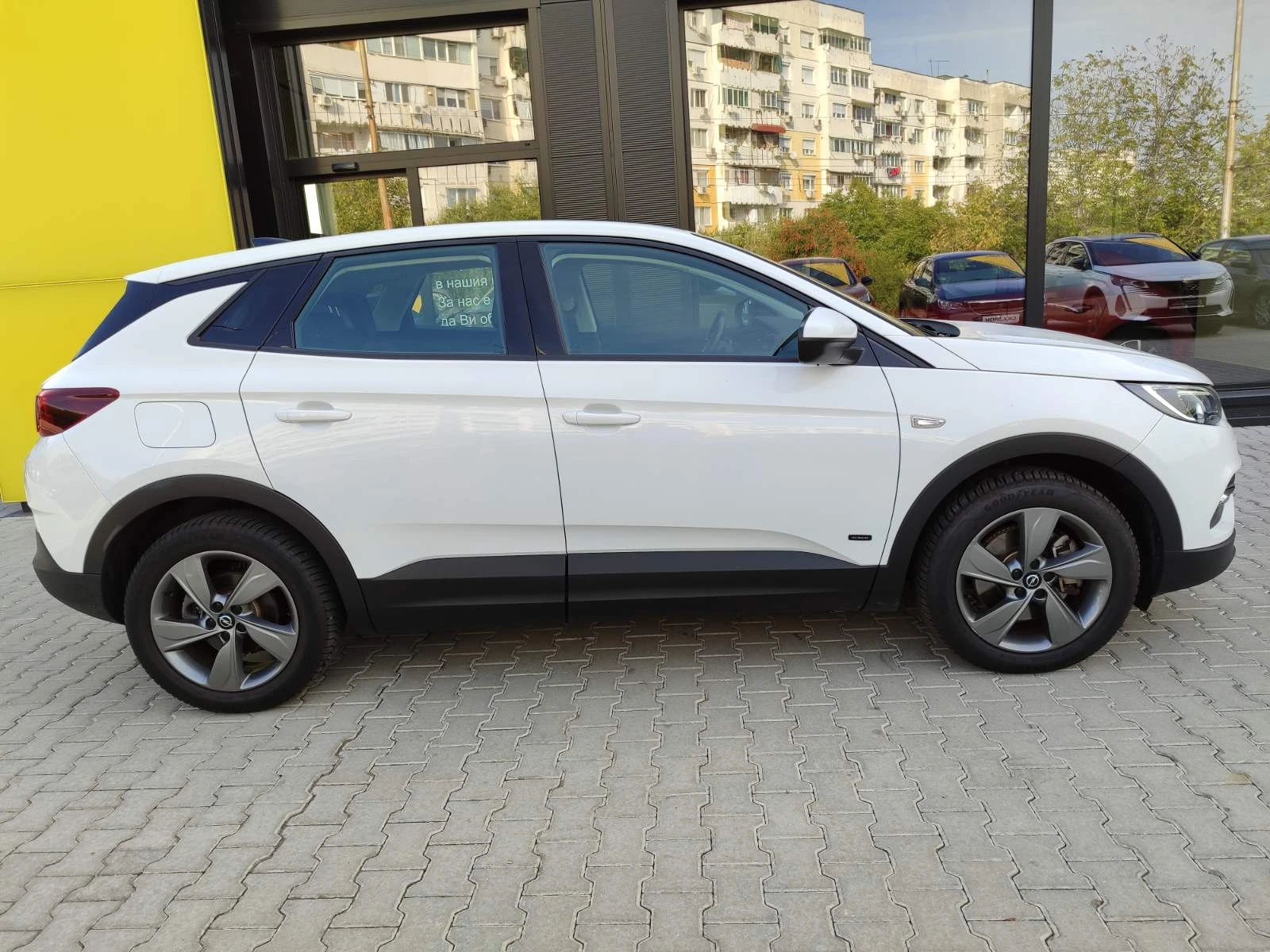 Opel Grandland X Edition Plug-in-Hybrid 1.6 (225HP) AT8 - изображение 5