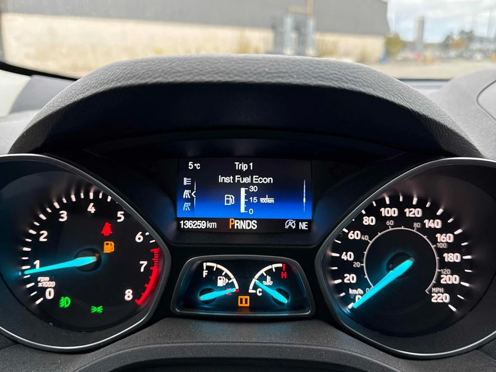 Ford Escape * Titanium * CARFAX *    | Mobile.bg   8