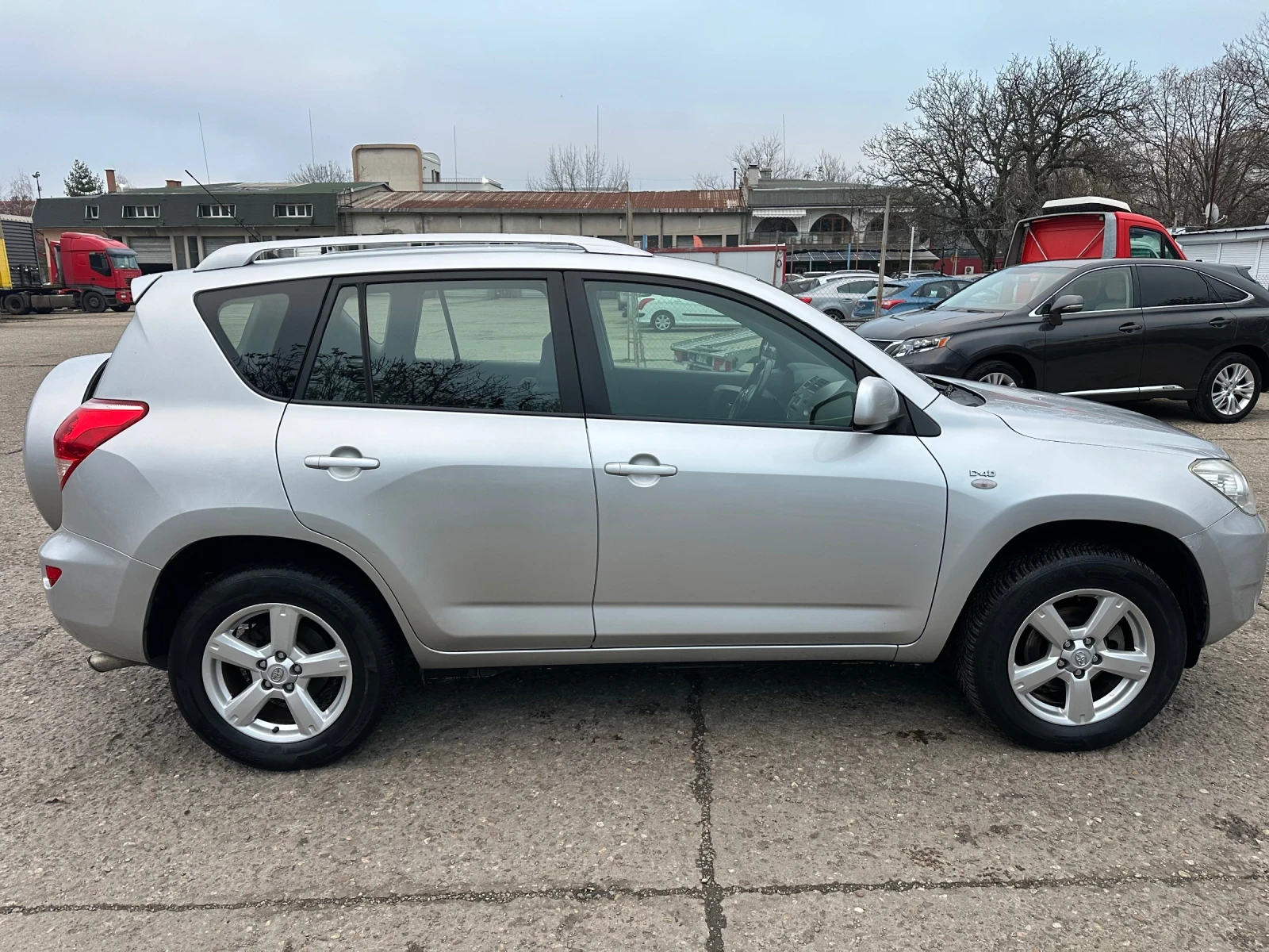 Toyota Rav4 2.0 D4D | Mobile.bg � ����������� 4