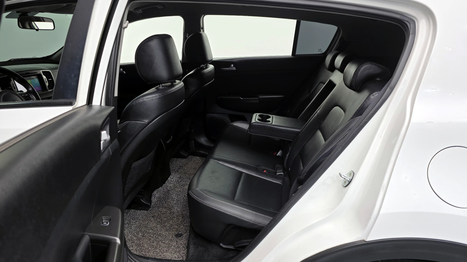 Kia Sportage 2.0 CRDI/4x4/Пълна сервизна история !!! - изображение 9