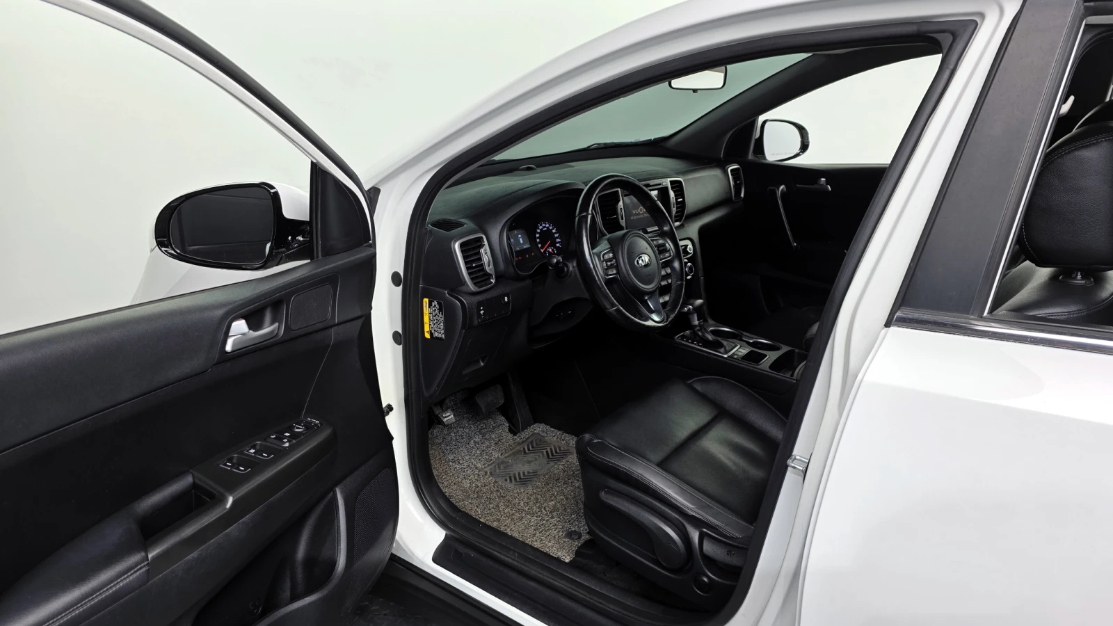 Kia Sportage 2.0 CRDI/4x4/Пълна сервизна история !!! - изображение 5