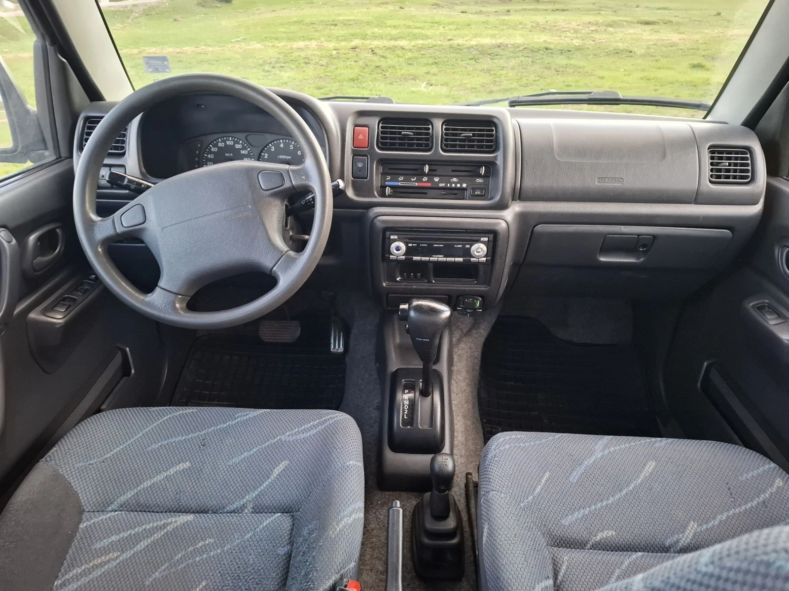 Suzuki Jimny, снимка 6 - Автомобили и джипове - 54285617