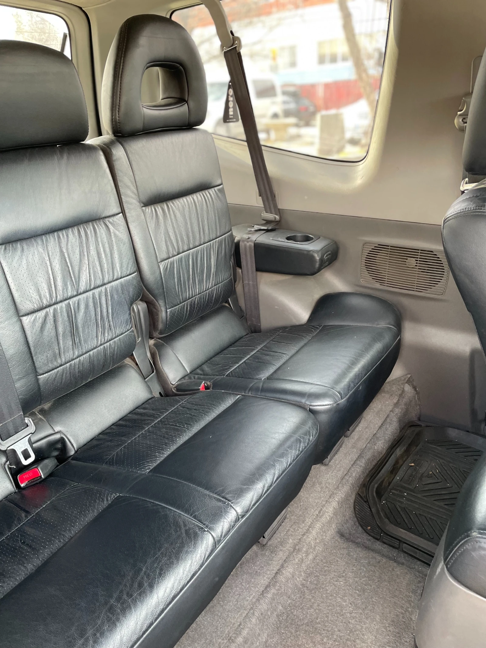Mitsubishi Pajero, снимка 14 - Автомобили и джипове - 55002748
